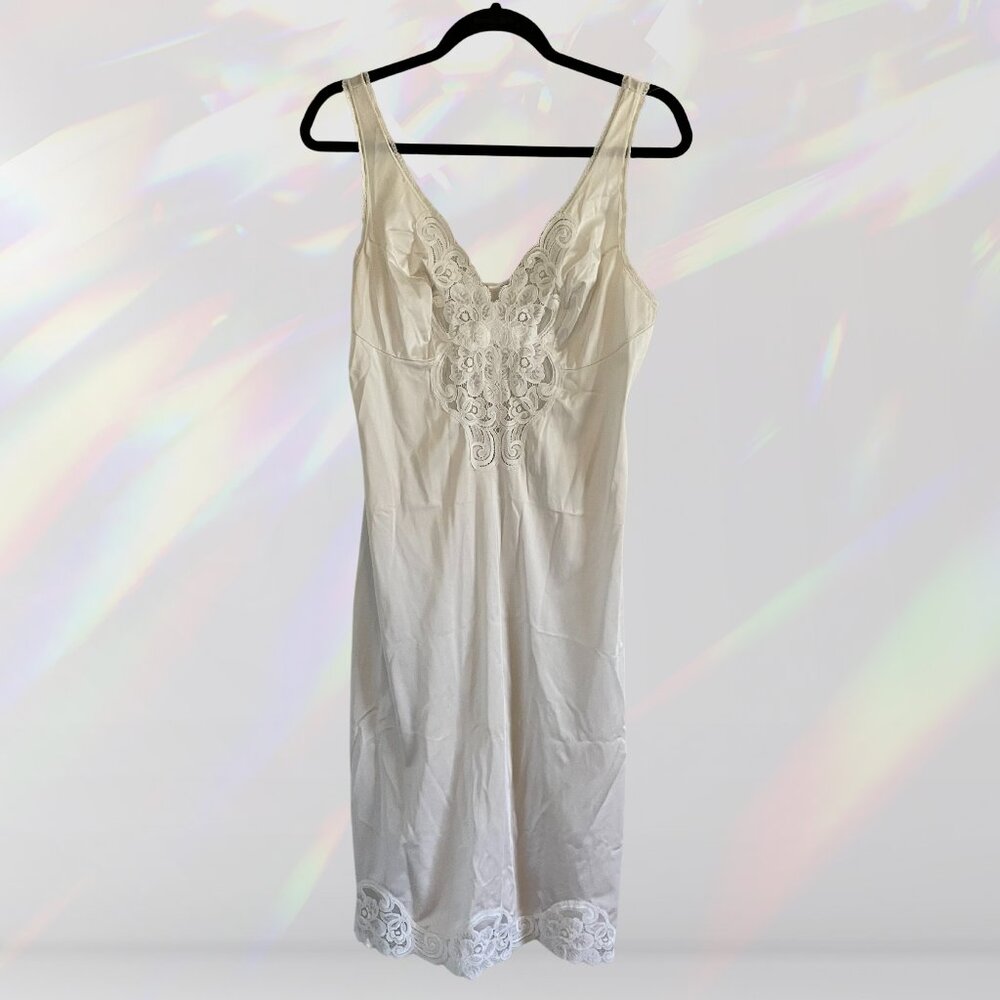 Vintage Vanity Fair White Lace Nightgown